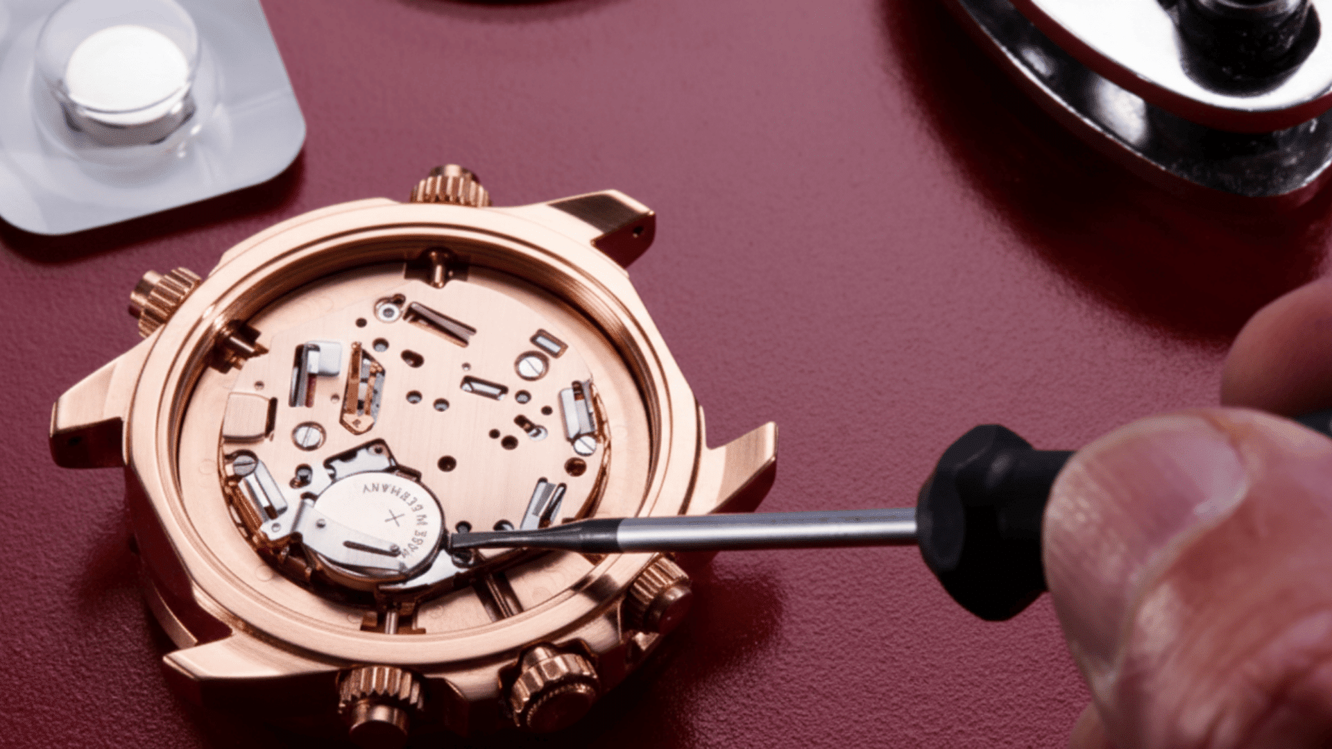 watch battery replacement cost featured image