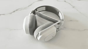 best-closed-back-headphones-corsair-hs80-max-wireless