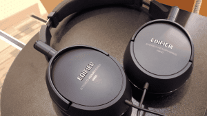 best-closed-back-headphones-edifier-h840