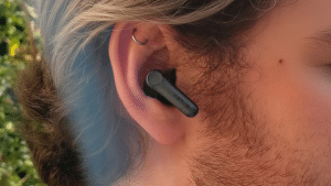 key features of the ear fun air pro 4