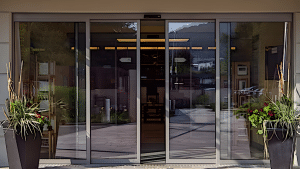 st flex green sliding door by dormakaba